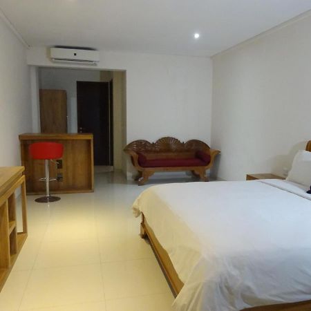 Soraya Apartment Seminyak Экстерьер фото