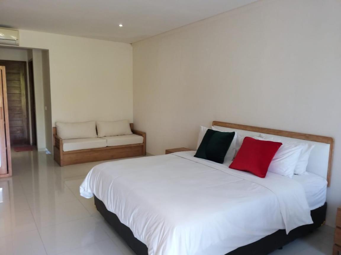 Soraya Apartment Seminyak Экстерьер фото